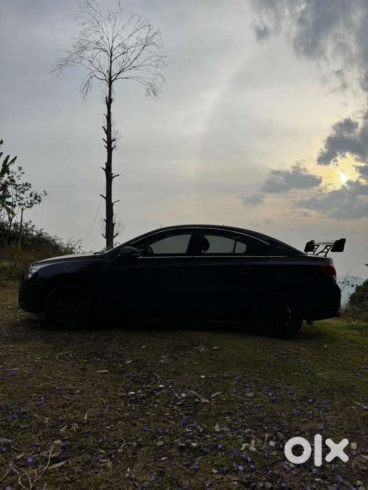 Chevrolet Cruze Lt 2015 Model Manual 6speed 3rd Owner