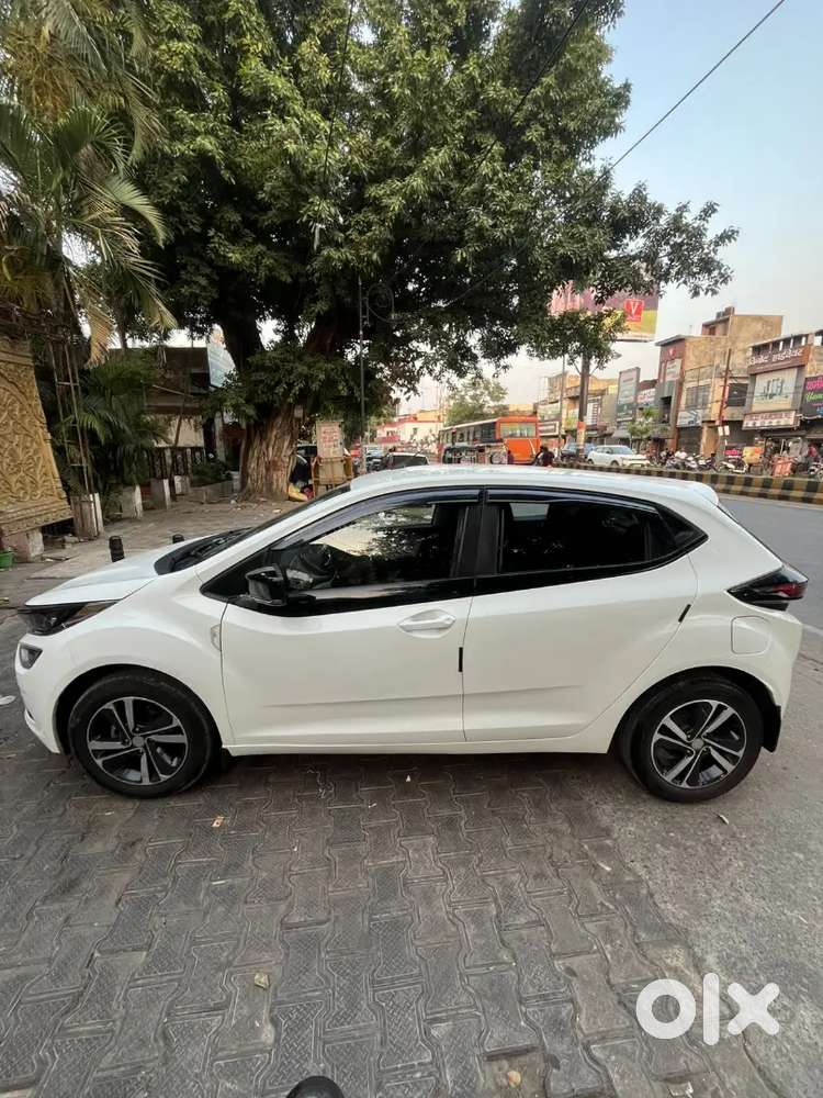 Tata Altroz Xz Icng 2023