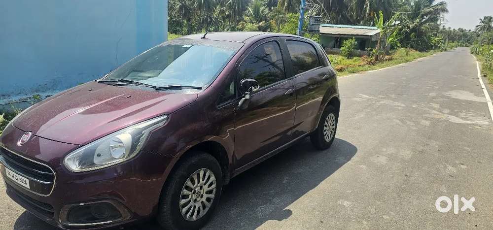 Fiat Grande Punto 2016 Diesel 95000 Km Driven