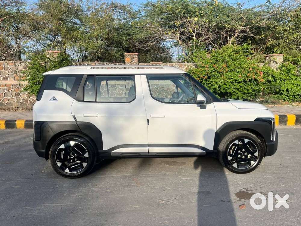 Kia Syros Htx Plus Turbo Dct, 2025, Petrol