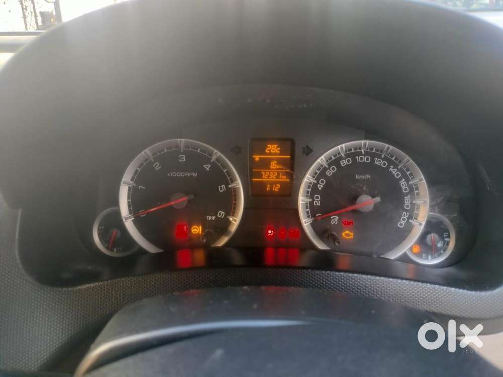 Maruti Suzuki Swift Dzire Zdi Bsiv, 2014, Diesel