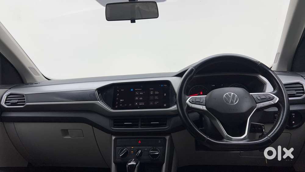 Volkswagen Taigun 1.0 Tsi Highline At, 2022, Petrol