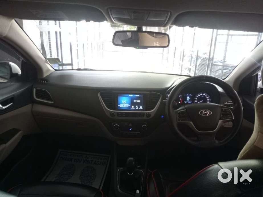 Hyundai Verna 1.5 Sx Petrol Mt, 2019, Petrol