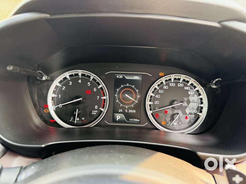 Maruti Suzuki Grand Vitara 1.5 Alpha Smart Hybrid At, 2023, Petrol