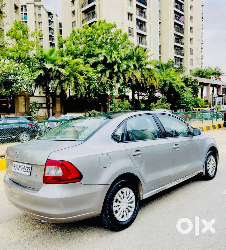 Skoda Rapid 1.6 Mpi Ambition, 2012, Diesel