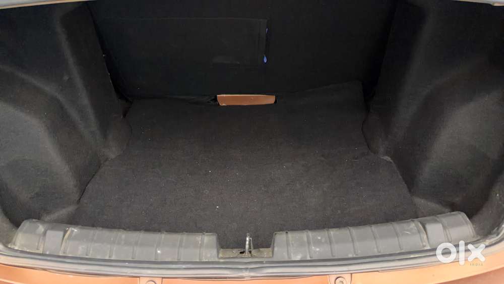 Tata Tigor 1.2 Revotron Xt, 2017, Petrol