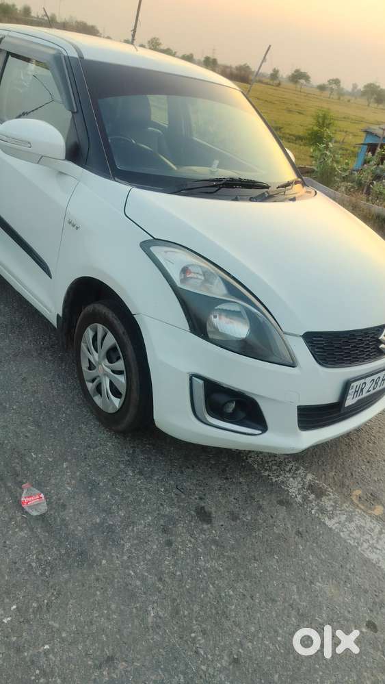 Maruti Suzuki Swift 1.2 Lxi (o), 2016, Petrol