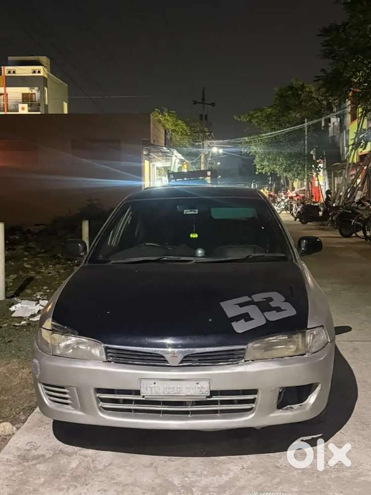 Mitsubishi Lancer 1.5 Glxi 2001