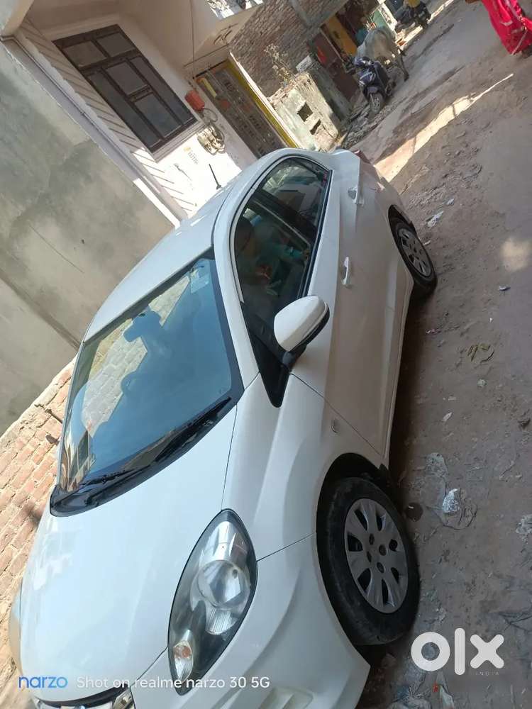 Honda Amaze 2015 Petrol Cng On Pepar Good Condition