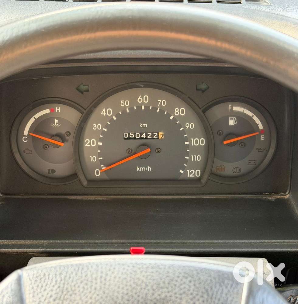 Maruti Suzuki Omni 8 Seater, 2013, Petrol