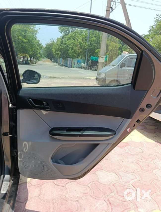 Tata Tiago, 2021, Petrol