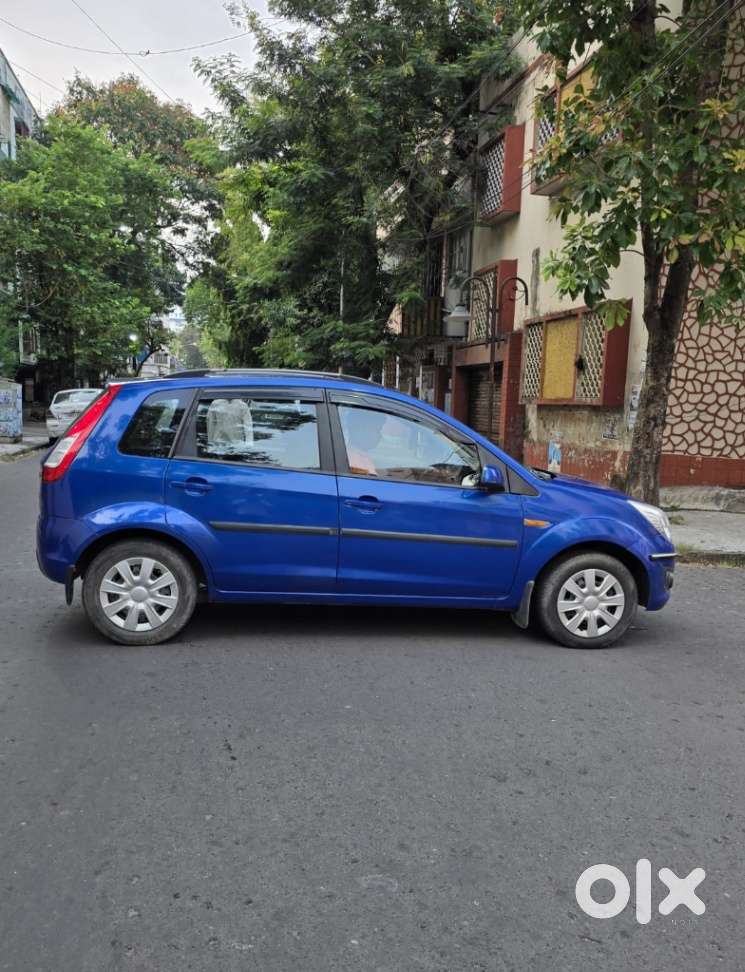 Ford Figo 1.2 Duratec Petrol Zxi, 2013, Petrol