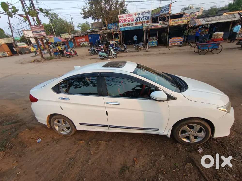 Honda City 2016 Petrol Well Maintained