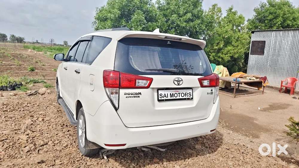 Toyota Innova Crysta 2020 Diesel 155000 Km Driven