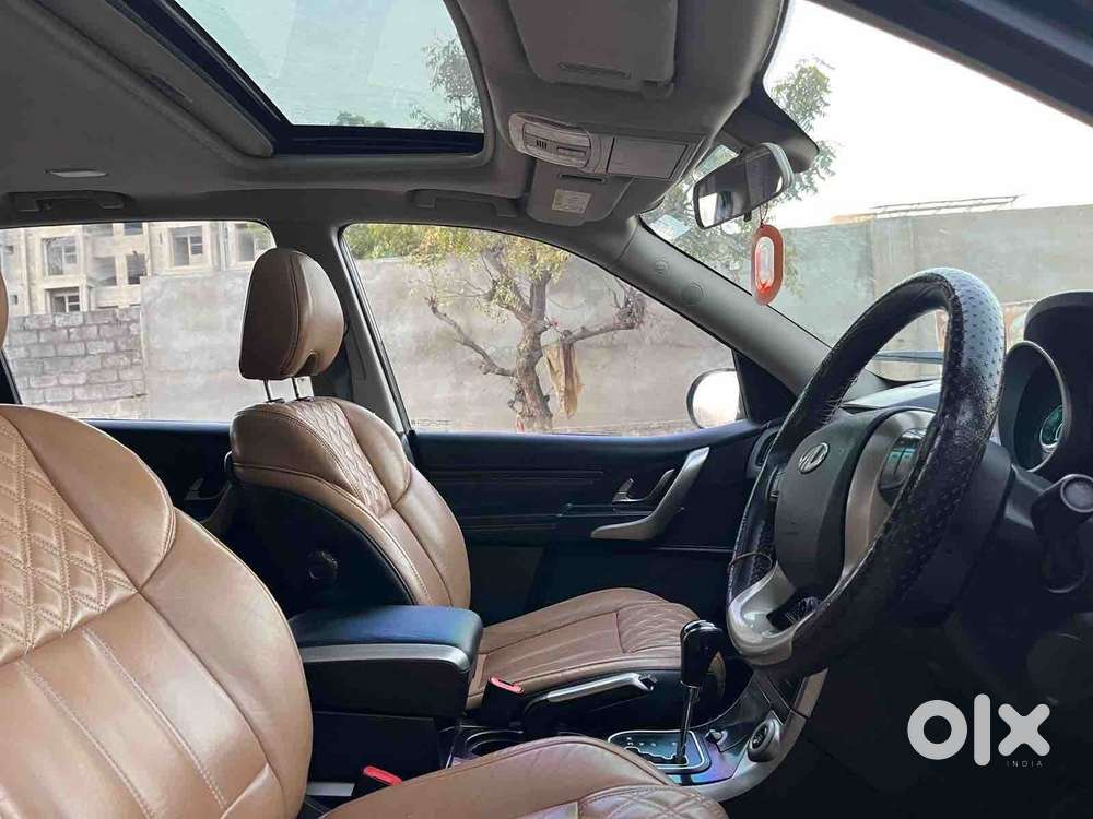 Mahindra Xuv500 W11 Option At, 2019, Diesel