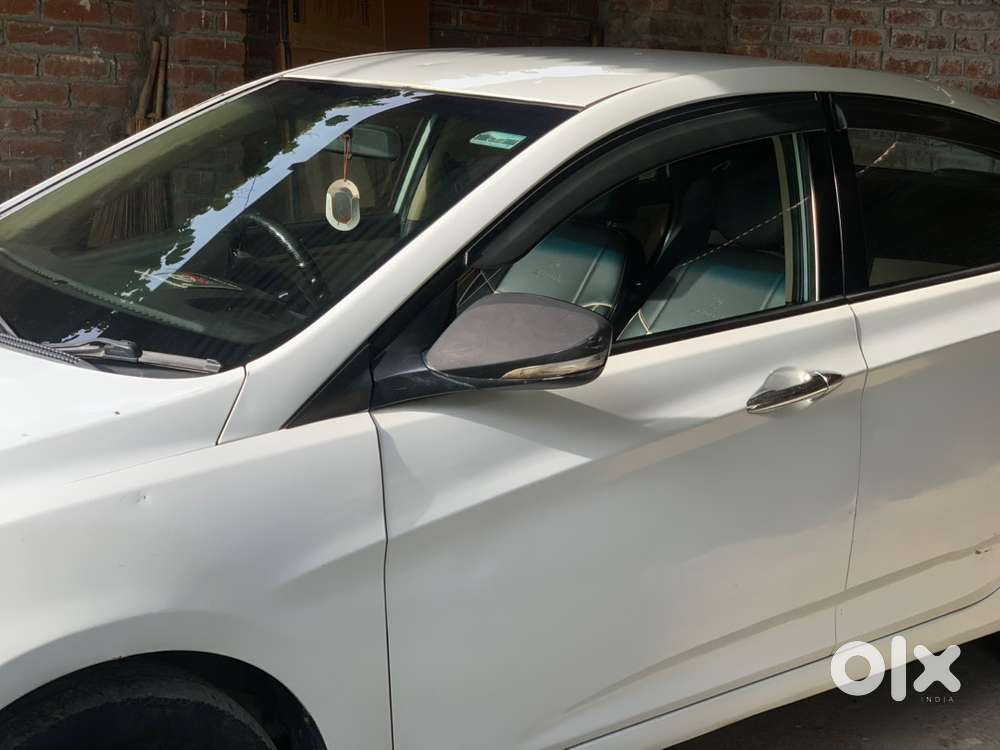Hyundai Fluidic Verna 2013 Dl Registered Kashmiri Owner Noc Jk01 Issue