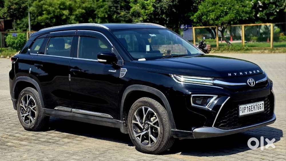 Toyota Urban Cruiser Hyryder 1.5 V Hybrid, 2025, Cng & Hybrids