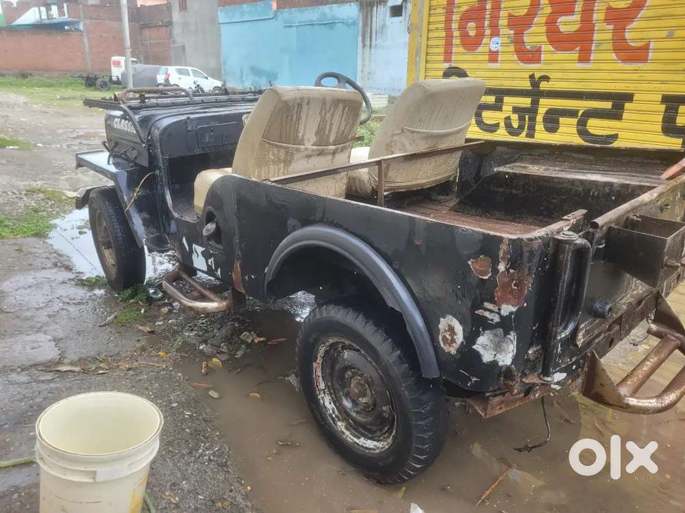 Model 1977 Jeep Mahindra Classic