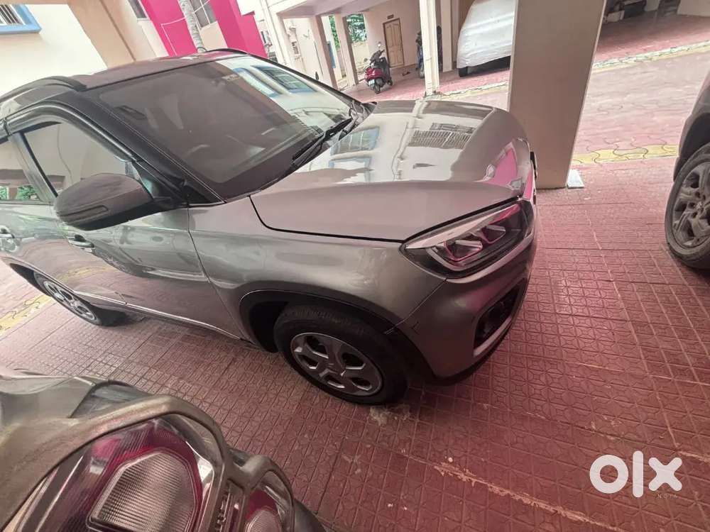 Maruti Brezza Vxi 2021
