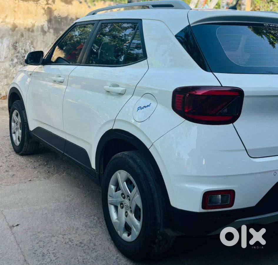 Hyundai Venue Sx, 2020, Petrol