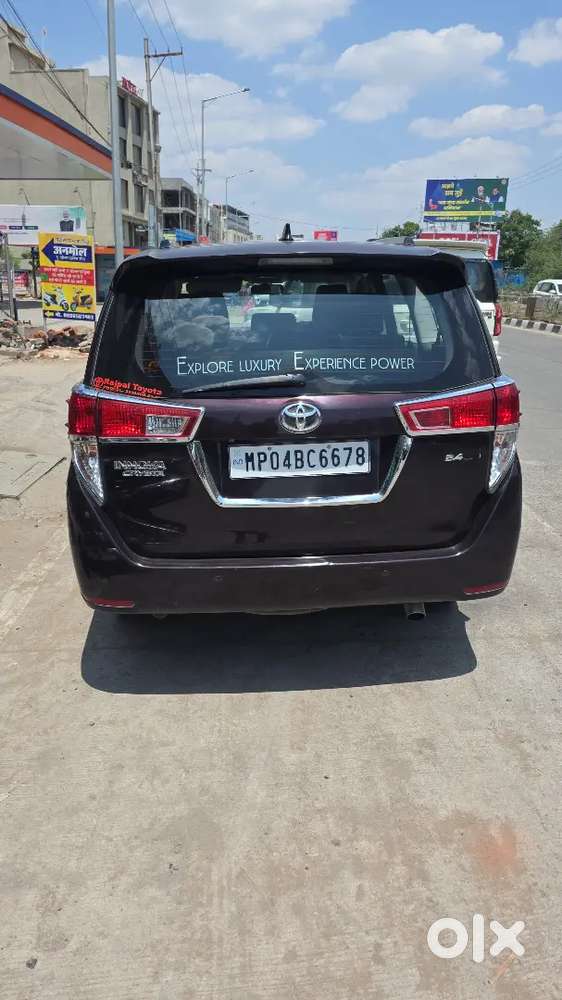 Toyota Innova Crysta 2019