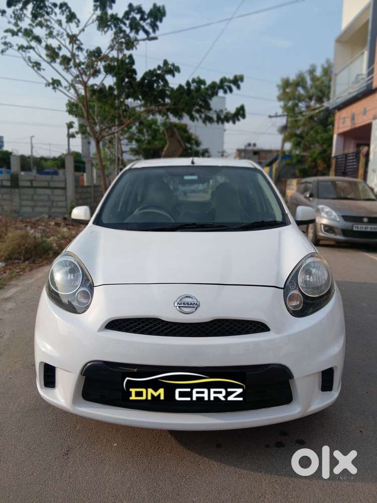 Nissan Micra Cvt Xv, 2014, Petrol