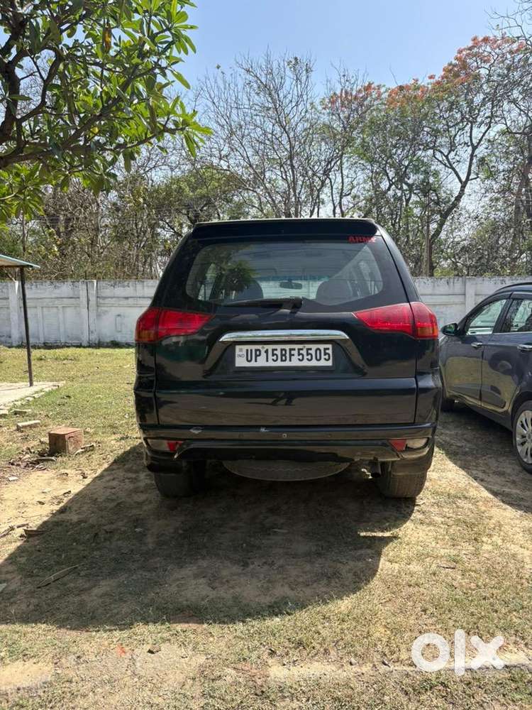 Mitsubishi Pajero Sport 2013 Diesel 137000 Km Driven