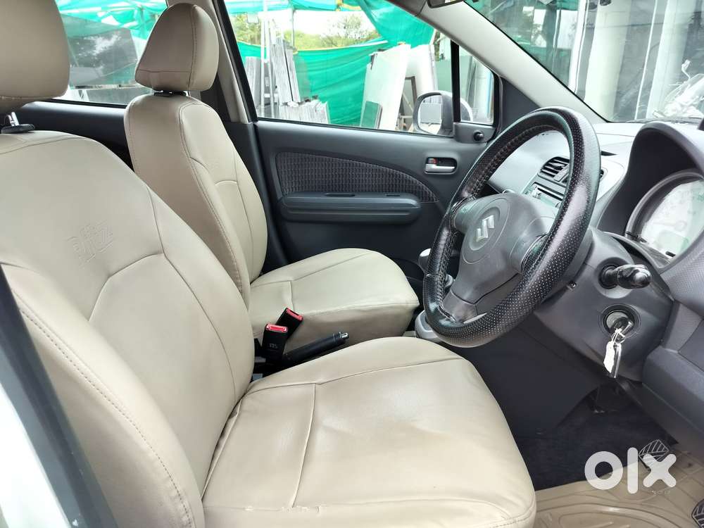 Maruti Suzuki Ritz Vxi, 2013, Petrol