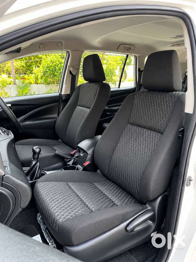Toyota Innova Crysta 2.4 Gx Mt, 2020, Diesel