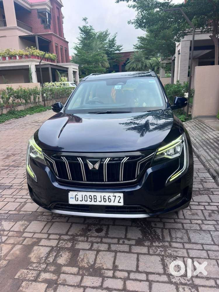 Mahindra Xuv700 Petrol 2022 At