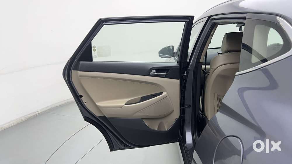 Hyundai Tucson 2.0 Gl 2wd Petrol At, 2017, Petrol