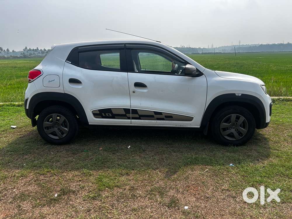 Renault Kwid Rxt  22k Km  Family Owned And Well Maintained