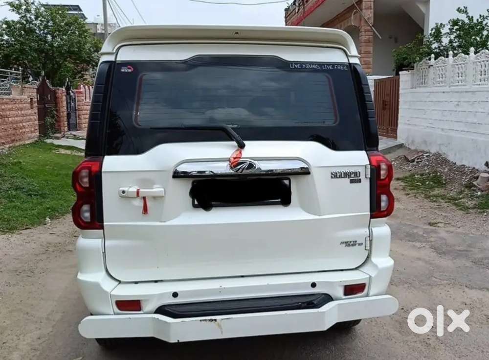 Mahindra Scorpio Classic 2021