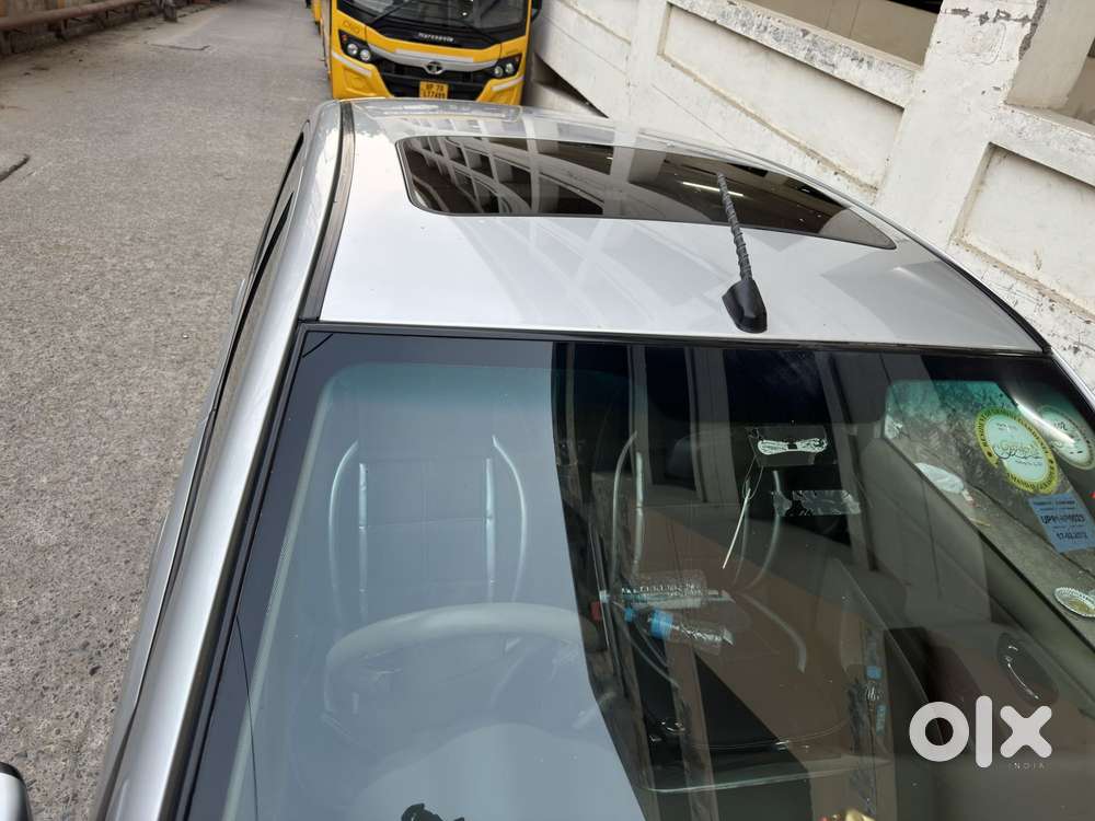 Hyundai I10 [ ] 1.2 Asta At With Sunroof, 2012, Petrol