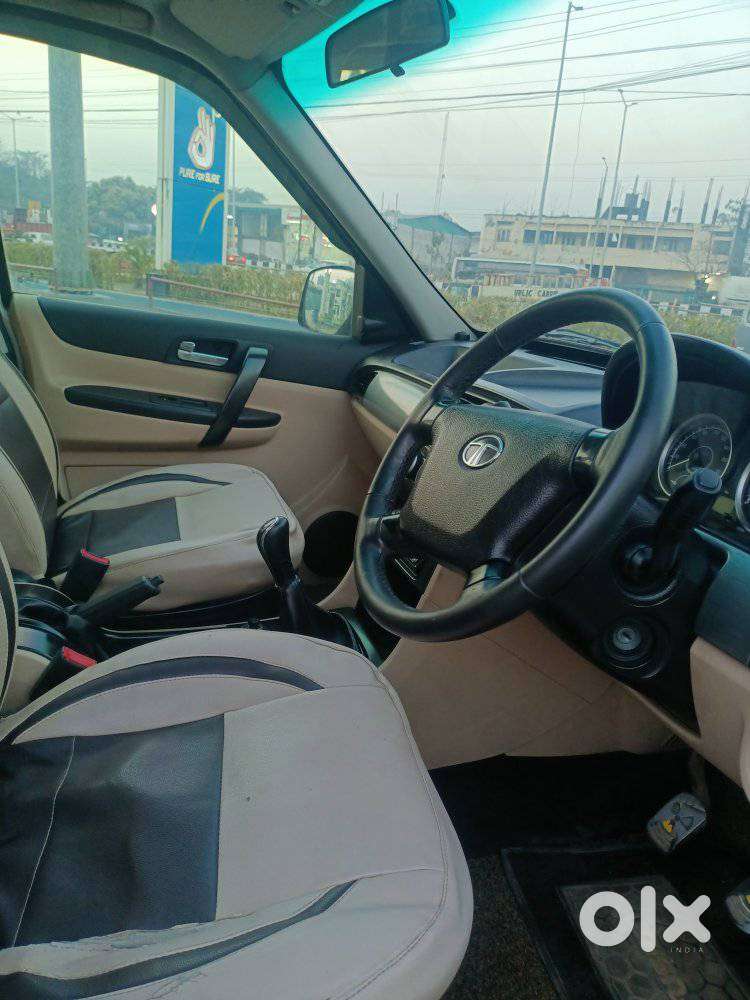 Tata Safari Storme Lx, 2014, Diesel