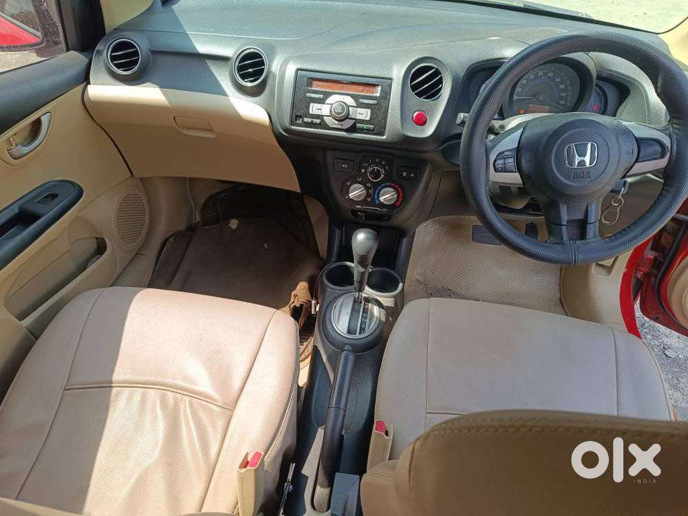 Honda Brio 2013-2016 Vx At, 2015, Petrol