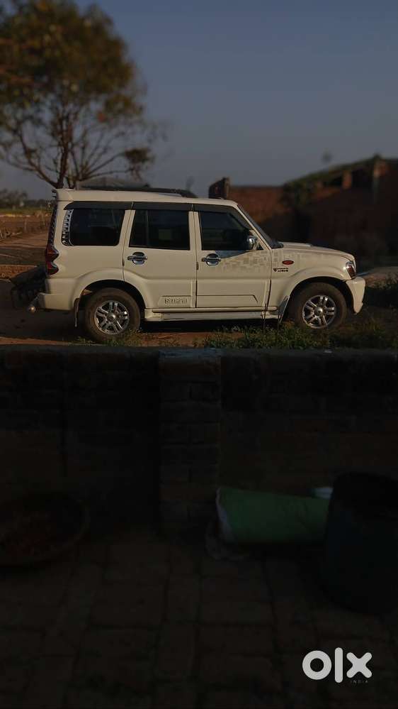 Mahindra Scorpio 2014 Diesel Well Maintained