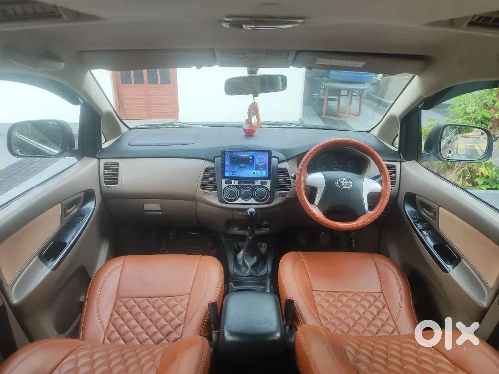 Toyota Innova 2015 Diesel Well Maintained