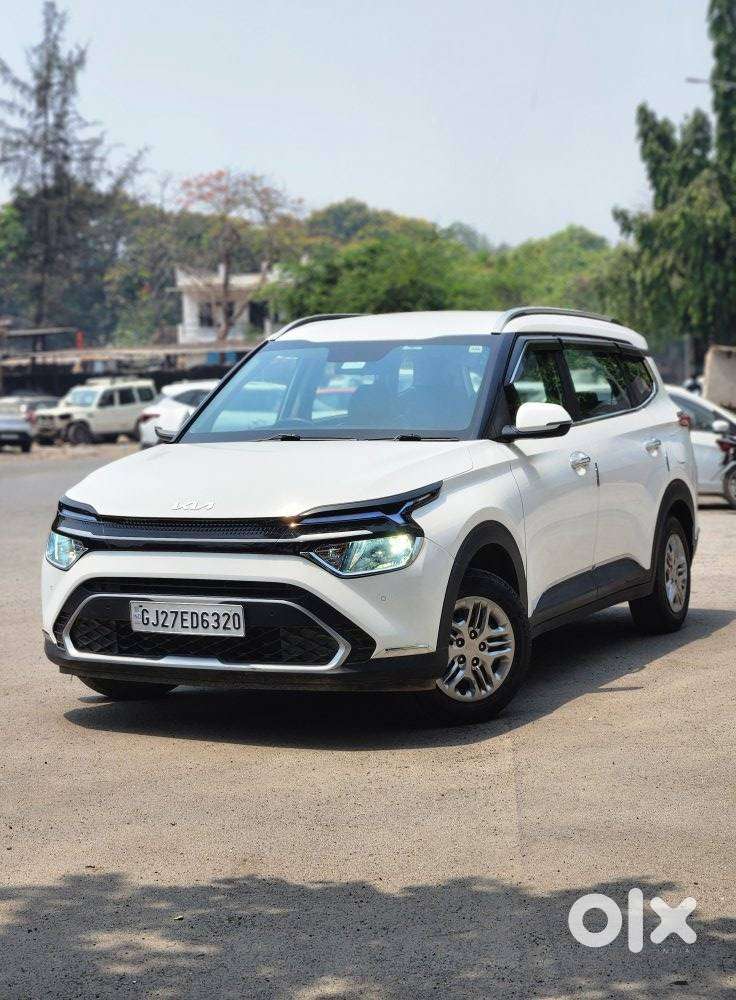 Kia Carens 1.5 Prestige 7 Str, 2023, Petrol