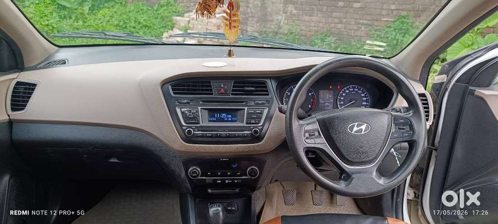 Hyundai I20 Sportz 1.2 Bs-iv, 2015, Petrol