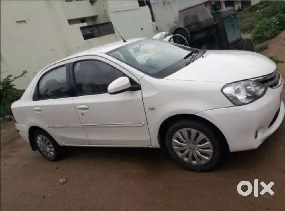 Toyota Etios 2013 Manual Petrol