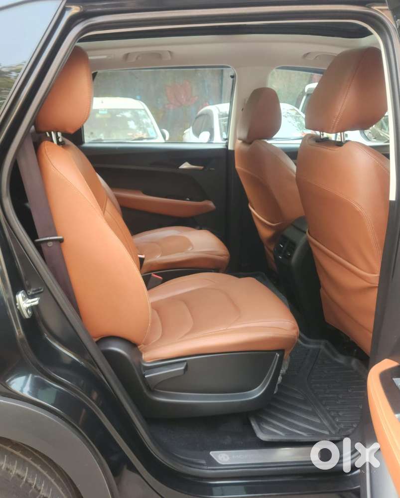 Mg Hector Plus Sharp Pro 1.5 Turbo Petrol Cvt 6 Str, 2020, Petrol