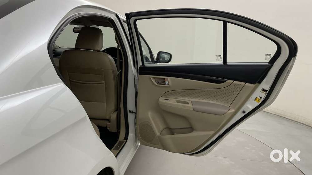 Maruti Suzuki Ciaz 2014-2017 Zxi Plus, 2016, Petrol