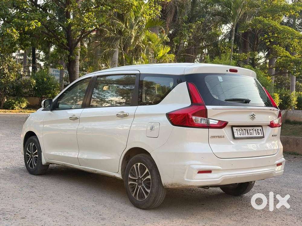 Maruti Suzuki Ertiga Zxi Shvs, 2024, Petrol