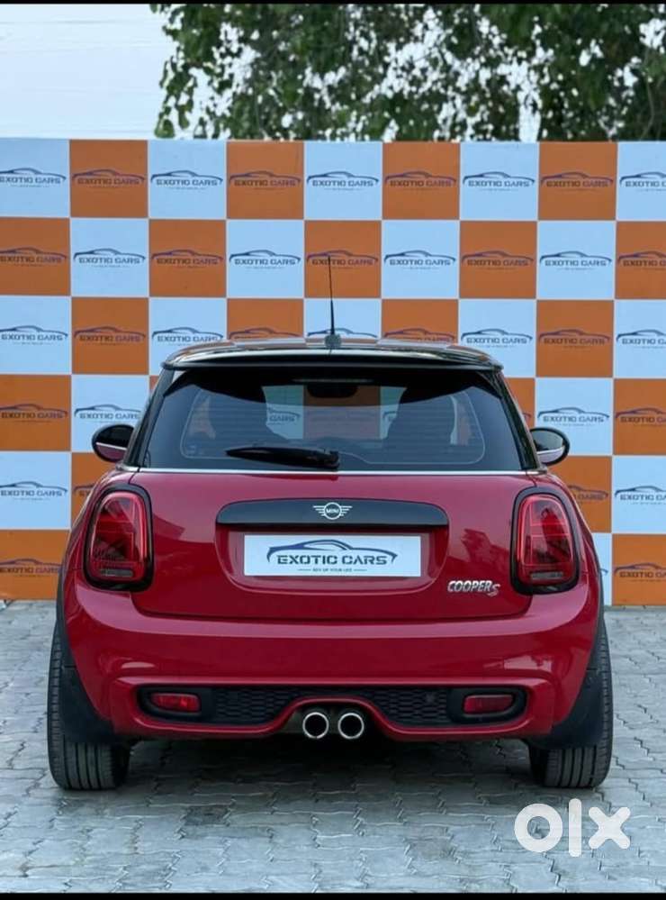 Mini Cooper 3 Door John Works, 2018, Petrol