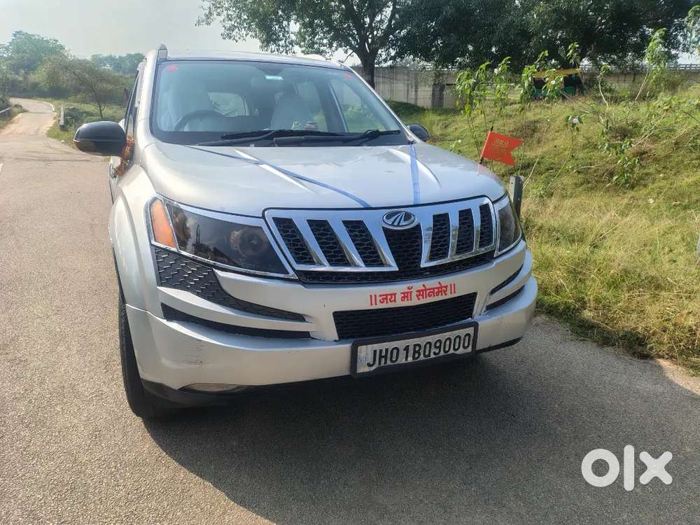 Mahindra Xuv500 2015 Diesel Second Owner