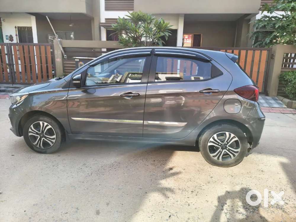 Tata Tiago Revotron Xt 2024