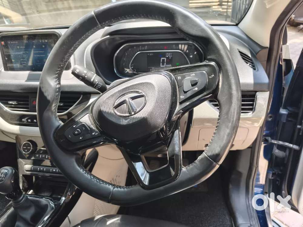 Tata Nexon 1.5 Revotorq Xz Plus Hs Dark Edition, 2022, Petrol