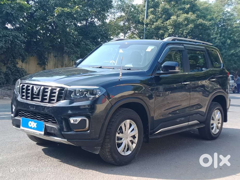 Mahindra Scorpio-n 2.0 Z8 Petrol Mt 7 Str, 2023, Petrol
