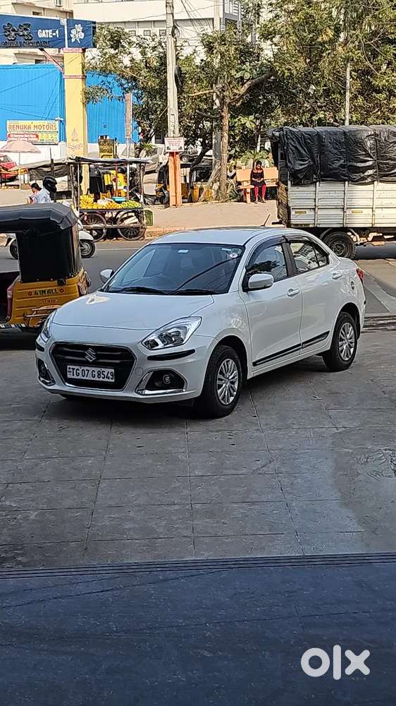 Maruti Suzuki Dzire 2014 Petrol 15000 Km Driven